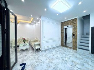 bán nhà lô góc - kinh doanh - ô tô - thang máy - trung tâm thanh xuân - 34m x 5t - 9.8 tỷ