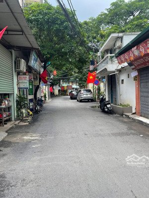 bán nhà mặt ngõ hoàng đạo thành thanh xuân - 6 tầng ở ngay, lô góc, ô tô đỗ trước cửa