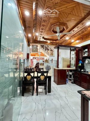 mặt tiền lô góc - không lộ giới - nguyễn nhữ lãm - tân phú