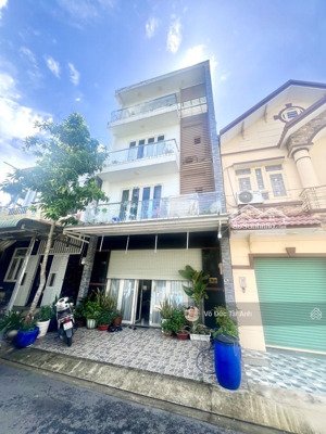 bán nhà 4 tầng 85m2. mt đường 14m, cạnh kdc phước kiển. ngang 6m, 4pn master - chỉ 8,1 tỷ