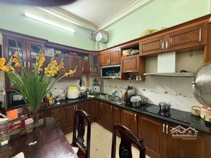 bán nhà phân lô ô tô đỗ cửa 47m2 giá 11 tỷ phố văn phú hà đông