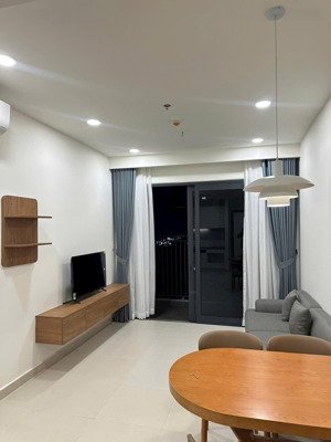 cho thuê căn hộ the glory 1 phòng ngủ full mới 100% ngay siêu thị aeon mail & kcn visip 2