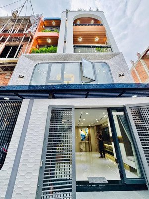 giảm sâu cắt lỗ nguyễn oanh, gò vấp. giá 4tỷ460/ 75,4m2(5,8mx13m)1trệt - 4lầu. sổ hồng hoàn công đủ