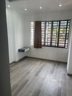 cám kết không đúng đền - nhà 2 tầng lô góc thoáng 2 mặt hẻm dương quảng hàm nhỉnh 3 tỏi