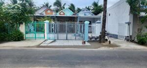 NHÀ PHÚ NHUẬN MẶT TIỀN ĐƯỜNG NHỰA GẦN ĐƯỜNG 19/5