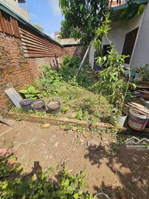 đất đẹp - vị trí hiếm - ô tô đỗ cổng