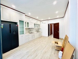 bán nhà chính chủ phạm tuấn tài 75m vỉa hè ô tô tránh giá chỉ 26 tỷ