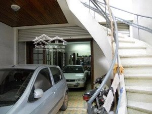 siêu phẩm mặt ngõ ô tô tránh . 2 ô tô 7 chỗ ngủ trong nhà - vị trí vàng