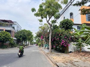 nam việt á, lô đất 200 m² vị trí đẹp,gần sông, sát bùi tá hán. giá nhỉnh 18 tỷ