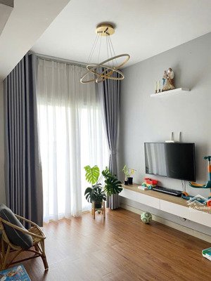 chung cư âu cơ tower, 2 phòng ngủ sổ hồng đầy đủ cần bán gấp. lh: 