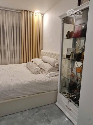 chung cư 8x đầm sen, 45m2, 1 phòng ngủ cần bán gấp gần đầm sen