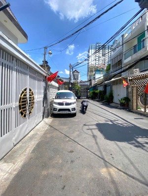 bán nhà đường ô tô lâm văn bền, quận 7 | 4x20m giá 7.5 tỷ