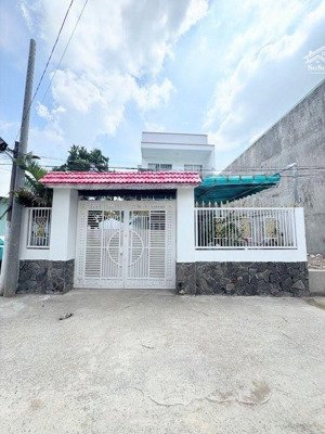 đầu tư gọi em bán 202m2 sân vườn nhà 2 tầng đẹp ngang 8m đường nhựa xe tải linh đông tp thủ đức 12t