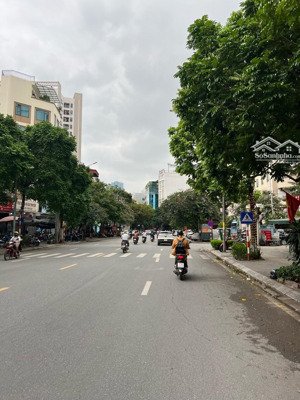 bán nhà khúc thừa dụ 7 tầng thang máy, ngõ thông, ô tô vào nhà, kinh doanh sầm uất.