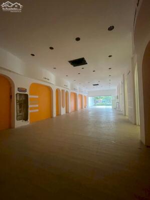 Cho thuê mặt bằng 672m2 Mặt tiền 30/4 Ninh Kiều Cần Thơ