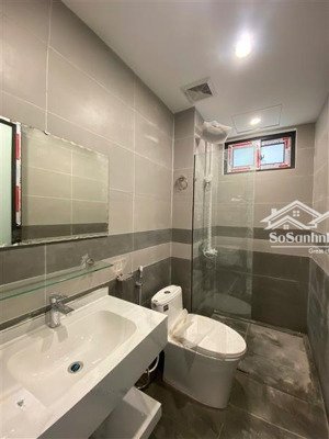 nhà 3 tầng mới đẹp mt 4m ô tô vào nhà khu dân trí cao tiện ích ngập tràn bắc hồng