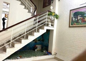 bán nhà 3 tầng đường 5m5 hồ biểu chánh gần sát phan đăng lưu- hoà cường nam