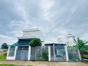 cần bán gấp nhà cấp 4 đg nhánh 3/2 phước hưng bà rịa 6x26m sân vườn rộng rãi 2.7 tỷ