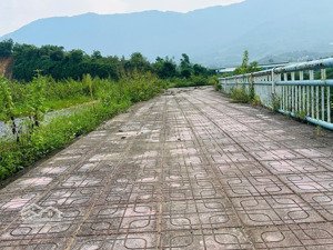 chỉ hơn 2 tỷ có 84,4m2 ngay cổng đhqghn