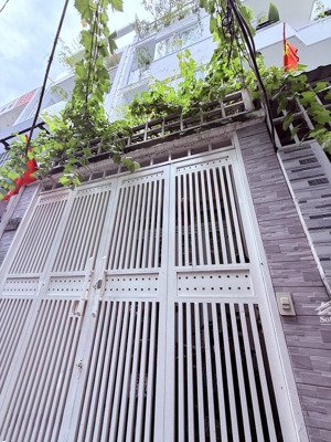 mua bán nhà quạn 4, 4 tầng hoàn công, dân cư hiện hữu, nhà đẹp, vài bước chân ra mặt tiền !