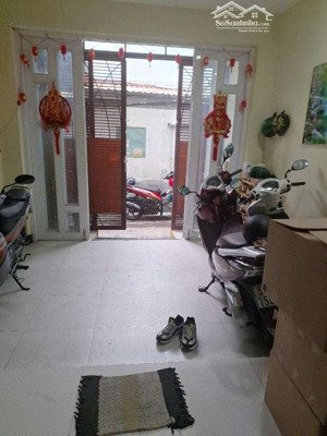 giá nhỉnh 3 tỷ - 2 tầng - hẻm huỳnh tấn phát - quận 7 - 42m2