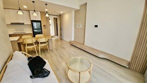 cần cho thuê căn hộ golden mansion. full nt, 2pn, 2wc. dt: 75m². giá 15tr/th. lh: 