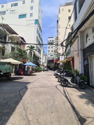 bán nhà căn góc 2mt hxh gò dầu. q tân phú. dt: 4.5x17 (75m2). 4 tầng. giá: 10,8 tỷ tl