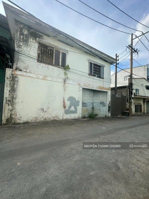 nhà xưởng hẻm xe tải 909/4 trường chinh,dt: 16 x 65 1008m giá 29 tỷ