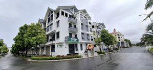 siêu phẩm nhà liền kề kim chung | di trạch | vị trí đẹp | tiện ích đầy đủ | nhà thô tự hoàn thiện