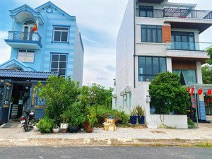 bán gấp 130m2 trục chính kdc, không dính cống, tụ điện, thương lượng chính chủ