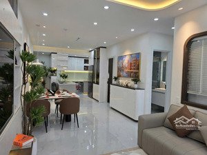 căn hộ gócnội thất cao cấp , dt 74m2, 3pn 2wc nhà đẹp sky garden, q7