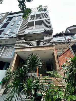 siêu phẩm chdv ngay hai bà trưng, q1 - dt 10x20m, 186m2 - 6 tầng - tn 320 triệu/tháng - giá 42 tỷ