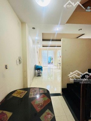 bán nhà mặt tiền vị trí kinh doanh đường 3/2 phường 11 quận 10 nhà mới đẹp vô kinh doanh liền