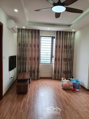 bán cc tại tòa nhà bộ công an,tầng 12,nhà mới đẹp,gọi e hằng: để xem nhà và thương lượng