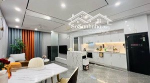 chính chủ bán căn hộ cc central garden q.1, 87m2, 2pn, nhà đẹp, gía 4tỷ1, lh: như ý