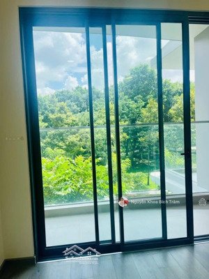 cho thuê căn hộ diamond centery celadon city 120m2 3pn view rừng cây