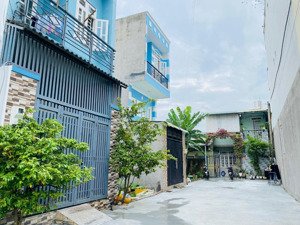 còn lô duy nhất giá tốt ngay cđ điện lực, đường hà huy giáp, q12 giá 3.3 tỷ.