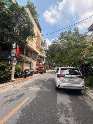bán nhà mặt phố tư đình, long biên, hà nội; 122m2 mặt tiền 6,6m, 36,5 tỷ, sổ sẵn, giao dịch ngay.