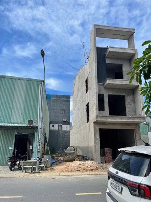 bán đất kdc gần vòng xoay an phú trục chính kinh doanh tốt