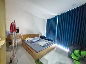 bán nhà mặt tiền ngay vinhome q9 giá siêu rẻ