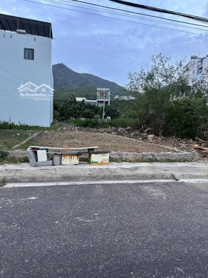 bán 2 lô liền kề 140m2, 9,8 tỷ, nhờ anh em giao dịch