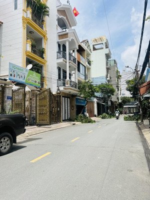hiếm nhất khu bàu cát ,168m2 ( 6m x 27.5m),1 tầng suốt, đang cho thuê 25tr/th , tiện xây mới chdv