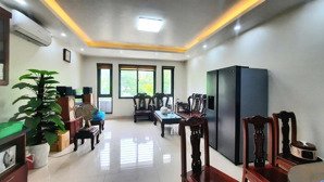 gía đầu tư văn phú 90m²x5 tầng trục đường 24m, siêu tiềm năng, hoàn thiện, giá 20tỷ lh: 