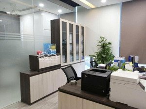 cho thuê văn phòng 280m2 có cắt được 100m2 tại hoàng quốc việt, cầu giấy, hà nội giá thuê 180k/m2