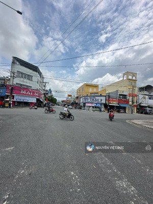 bán 300m2 tặng 2 nhà và 14 phòng cho thuê thu nhập hơn 30tr/tháng mặt tiền d15 vietsing kinh doanh