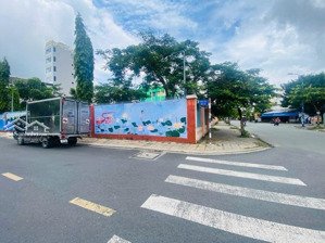 bán gấp nhà lê trọng tấn bình tân - 96m2 - hẻm xe hơi - gần chợ phạm đăng giảng - sổ hồng riêng .