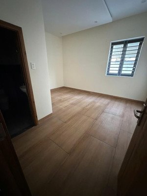 cho thuê nhà mt nguyễn hữu thọ