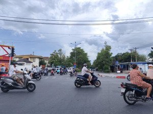 hạ mạnh 3tỷ3, mặt tiền kinh doanh tân kỳ tân quý cực sầm uất, 80m2(4.2x19), chỉ 12tỷ8 tl