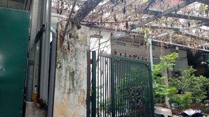 quang tiến 54 đất 4 9.05 tỷ nam từ liêm hà nội lh: 
mảnh đất vuông vắn. ô tô 2,5t vào tận