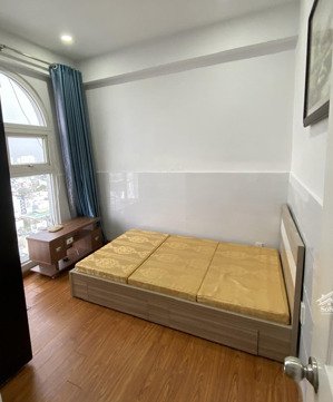 bán gấp chcc âu cơ q.tân phú, dt58m2, 2pn+1wc, giá 2 tỷ đã có sổ thang bộ lầu thấp